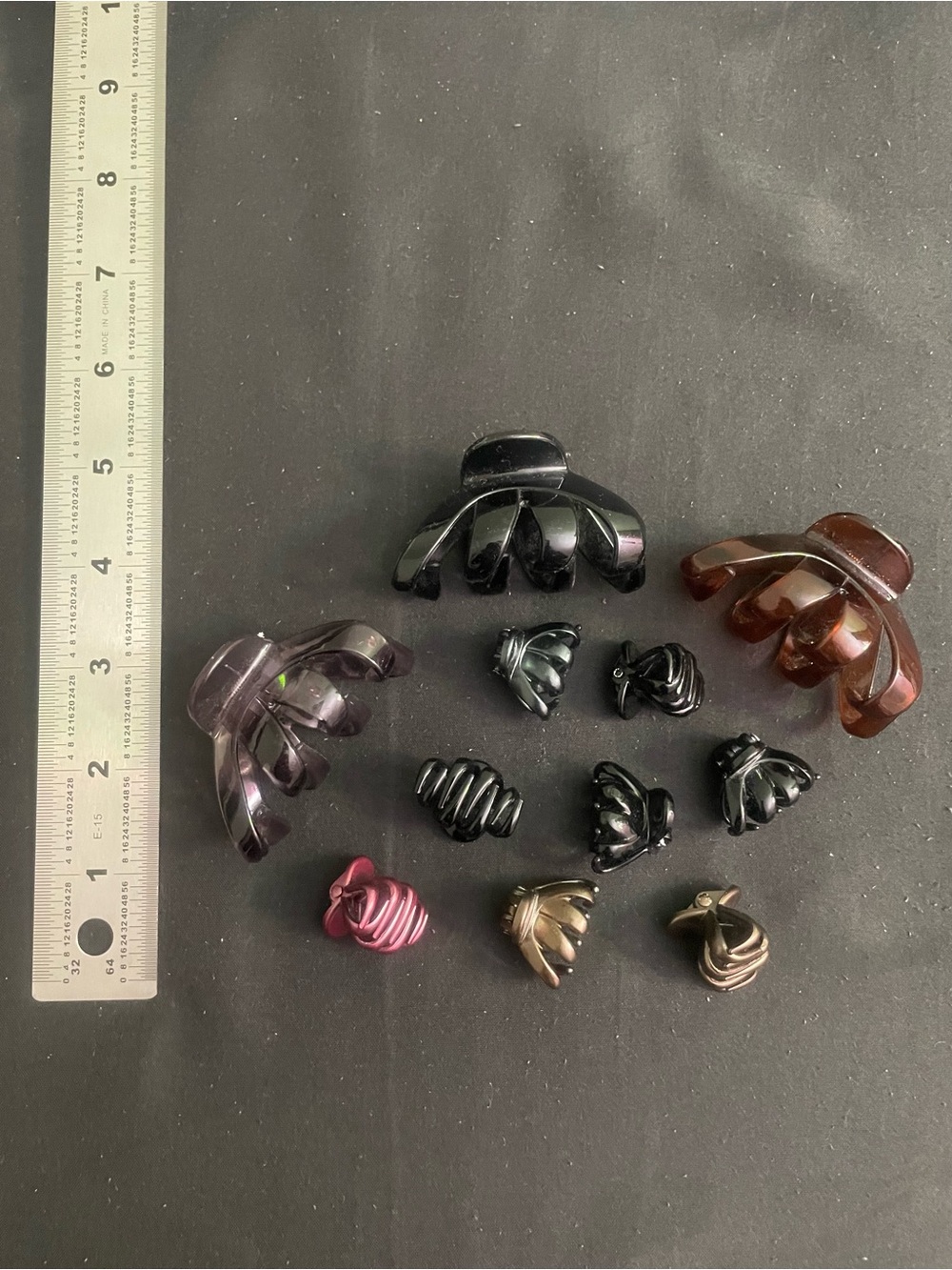 Assorted Hair Clips - Picture 2 of 2